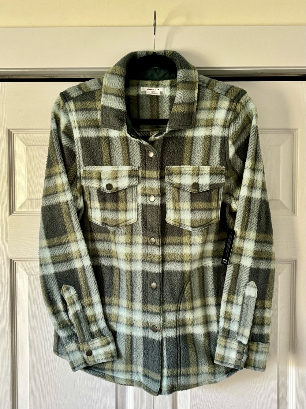 *NWT* O'Neill Women's Green Plaid Fleece Shacket